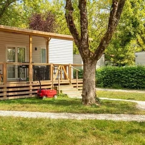 MOBILE HOME 8 people - Comfort | 4 Bedrooms | 6/8 Pers. | Raised terrace | Outdoor kitchen | 2 bathrooms | Air-condition.