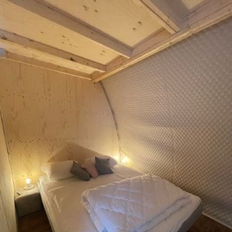 UNUSUAL ACCOMMODATION 6 people - LODGE BIG OAK XXL