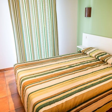 APARTMENT 6 people - (max. 4 adults) St Jean de Luz Iratzia