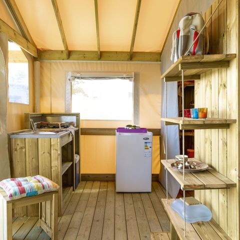 CANVAS AND WOOD TENT 5 people - C- Lodge Pilotis - 2 bedrooms 24m² with covered terrace