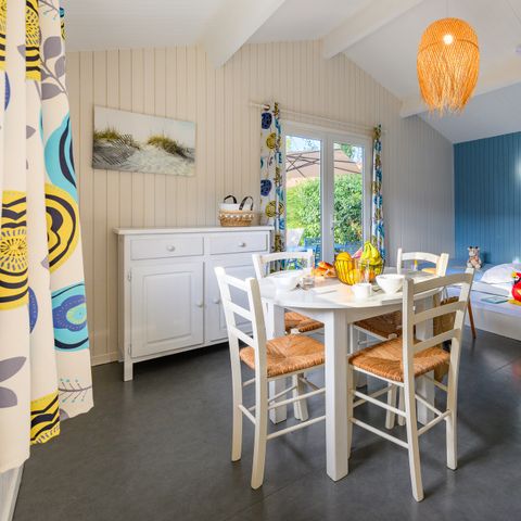 Chalet 4 persons - D/ CHALET CONFORT 1 bdrm. 2/4 pers. - 25m2 - terrace with parasol