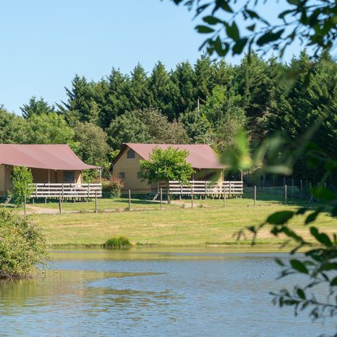 CANVAS AND WOOD TENT 8 people - Safari Lodge, Air-conditioned