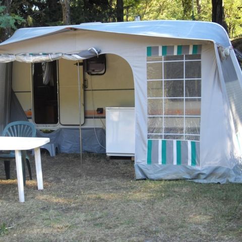 CARAVAN 2 people - Caravan without sanitary facilities
