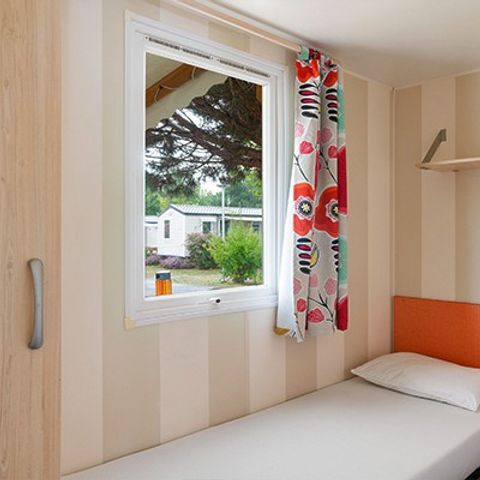 MOBILE HOME 6 people - Mobile-home | Classic | 3 Bedrooms | 6 Pers. | Raised terrace | 1 bathroom