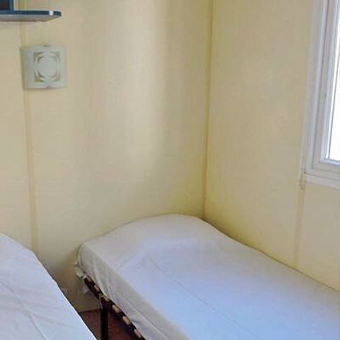 MOBILE HOME 6 people - Mobile-home | Classic | 2 Bedrooms | 4/6 Pers. | Raised terrace | 1 bathroom