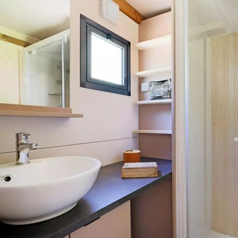 Chalet 4 persons - Prestige 2 rooms 5 people, Covered terrace, TV, LV, CLIM, 25m² (2025)