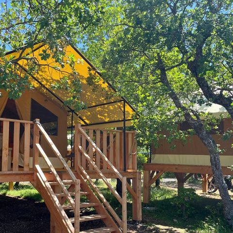 Glamping tent 5 persons - WITHOUT SANITARY FACILITIES