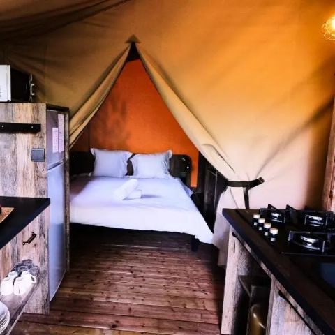 Canvas and wooden tent 5 persons - Lodge Premium Tent 3 Rooms 5 People