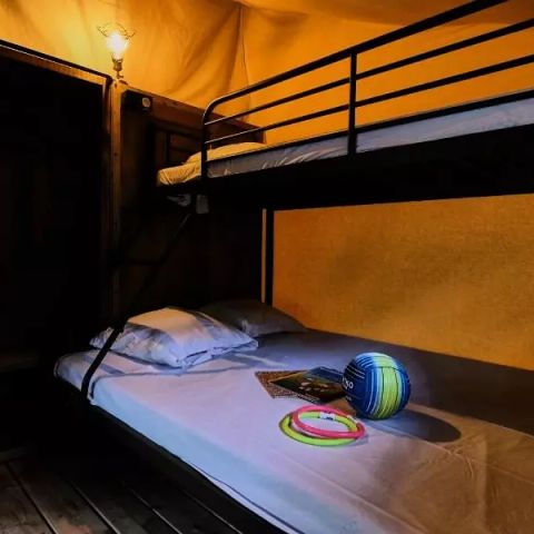 Canvas and wooden tent 5 persons - Lodge Tent Cosy 3 Rooms 5 People Without Sanitary Facilities