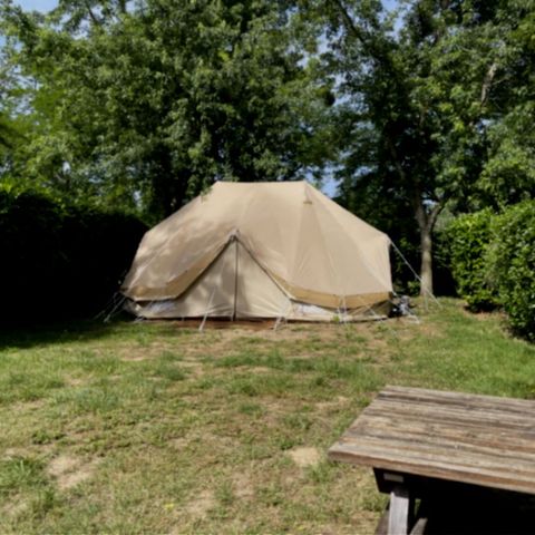 CANVAS AND WOOD TENT 4 people - Family - 4 pers