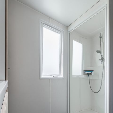 MOBILE HOME 2 people - Comfort mobile home 18.60 m² (1 bedroom) + semi-covered wooden terrace