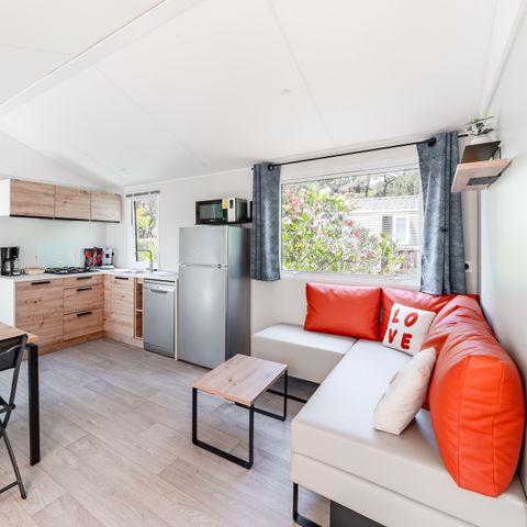 MOBILE HOME 4 people - 31m² Premium mobile home (2 bedrooms) + dishwasher + 15m² semi-covered terrace