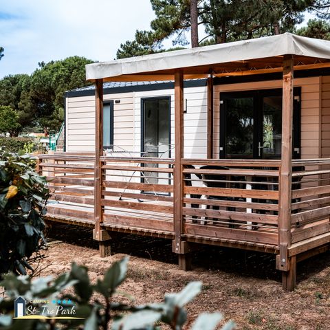 MOBILE HOME 4 people - 31m² Premium mobile home (2 bedrooms) + dishwasher + 15m² semi-covered terrace