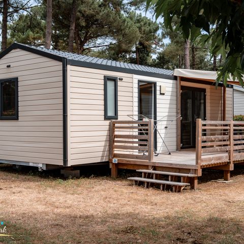 MOBILE HOME 4 people - 31m² Premium mobile home (2 bedrooms) + dishwasher + 15m² semi-covered terrace