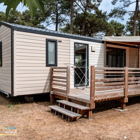 MOBILE HOME 4 people - 31m² Premium mobile home (2 bedrooms) + dishwasher + 15m² semi-covered terrace