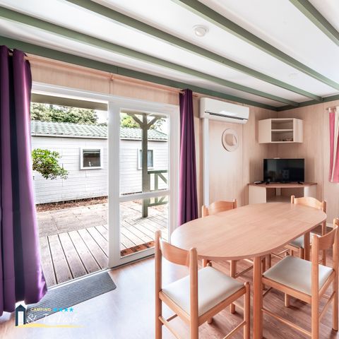 CHALET 4 people - Chalet Premium 35m² (2 bedrooms) + Air-conditioning + Dishwasher + Covered terrace 12m² + Private parking space