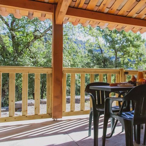 House 3 persons - WHITE WATER COVERED TERRACE TV