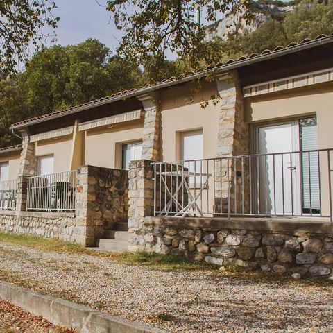Country house 4 persons - Pavilion with view - 1 bedroom - With air conditioning - Terrace and - TV