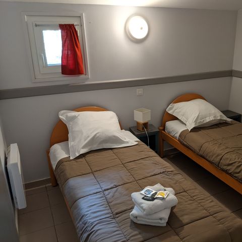 Country house 4 persons - Pavilion with view - 1 bedroom - With air conditioning - Terrace and - TV