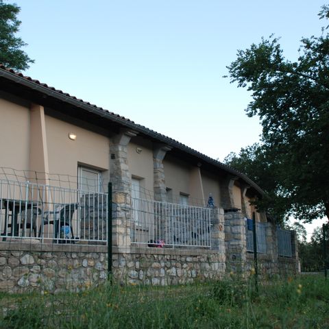 Country house 4 persons - Pavilion with view - 1 bedroom - With air conditioning - Terrace and - TV