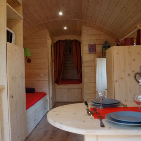 UNUSUAL ACCOMMODATION 4 people - The Resinière