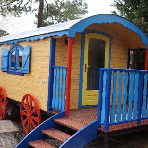 UNUSUAL ACCOMMODATION 2 people - The Leyre