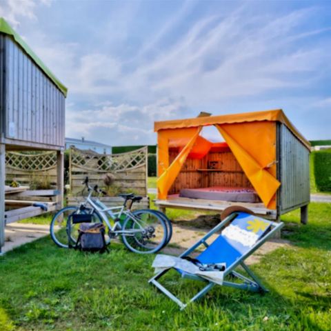 UNUSUAL ACCOMMODATION 2 people - CAMP ETOILE (without sanitary facilities)