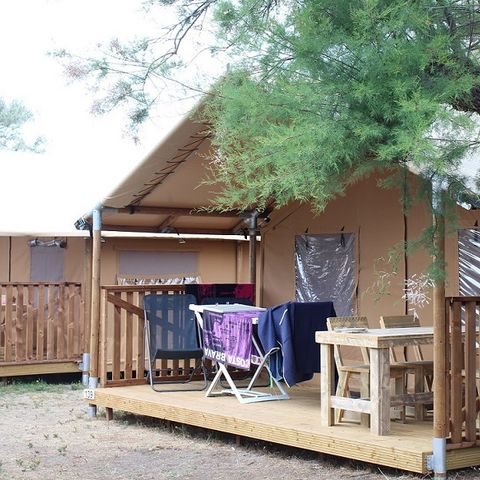 Tent 5 persons - WOODY without sanitary facilities