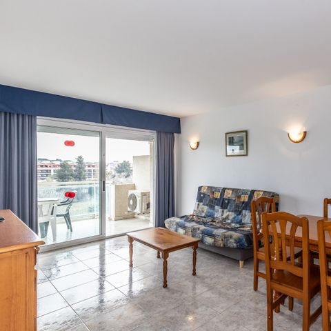 APARTMENT 6 people - 3 rooms for 6 people (approx. 64 m²)