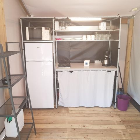CANVAS AND WOOD TENT 5 people - Lodge Confort 25m² 2 bedrooms + terrace 12m² 4/5 pers