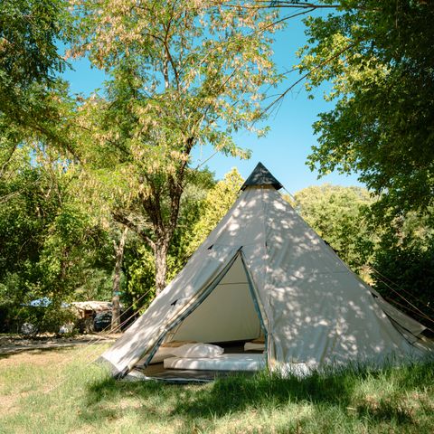 UNUSUAL ACCOMMODATION 4 people