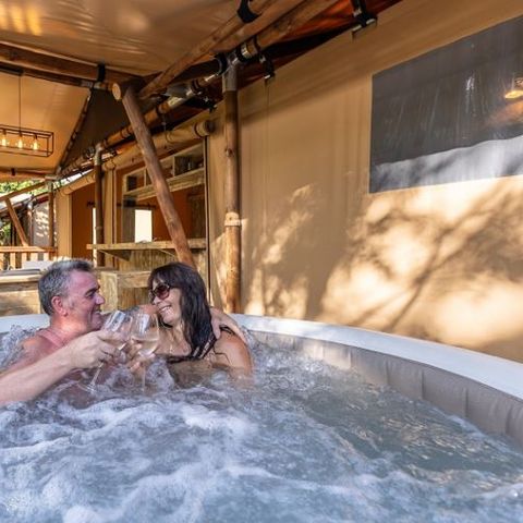 UNUSUAL ACCOMMODATION 6 people - Chalet luxury SPA 7pers