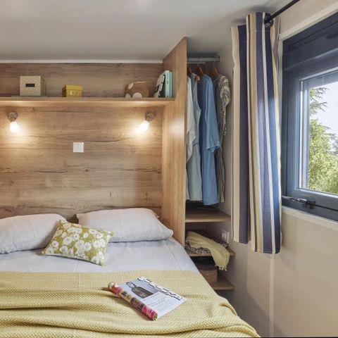 UNUSUAL ACCOMMODATION 4 people
