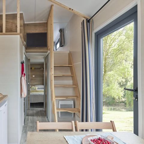 UNUSUAL ACCOMMODATION 4 people
