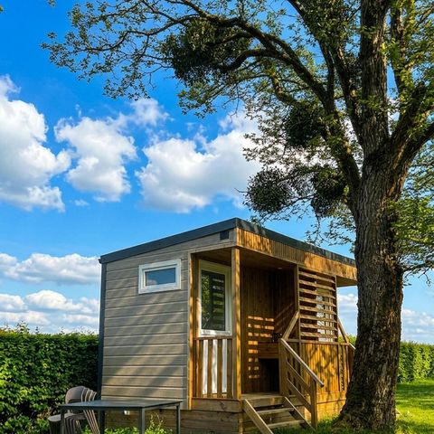 Pitch - LUXURY LOCATION
