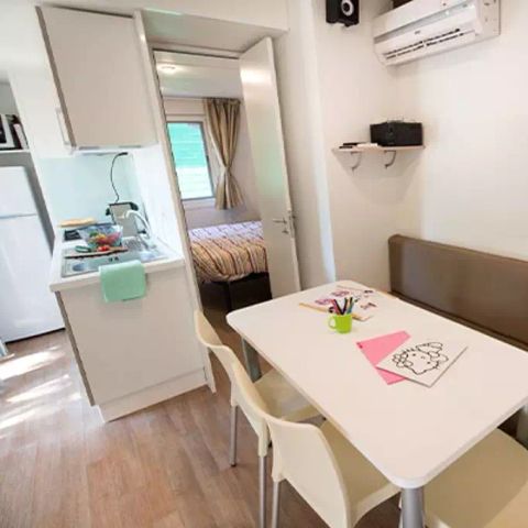 Bungalow 6 persons - Mobile-home | Comfort | 3 Bedrooms | 6 Pers. | Raised terrace | 2 bathrooms | Air-con.