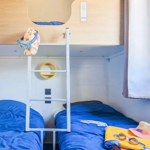 MOBILE HOME 6 people - 3 Rooms 4/6 People Air-conditioned + TV