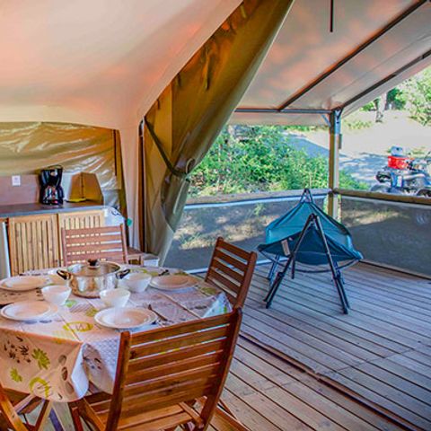 CANVAS AND WOOD TENT 5 people - FREEFLOWER (Without sanitary facilities)