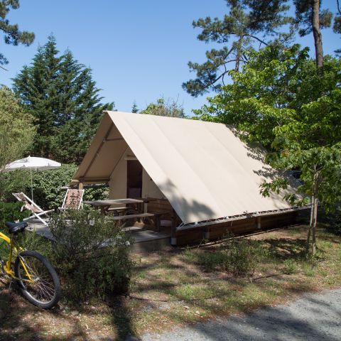 Glamping tent 4 persons - Amazon hut (without sanitary facilities)