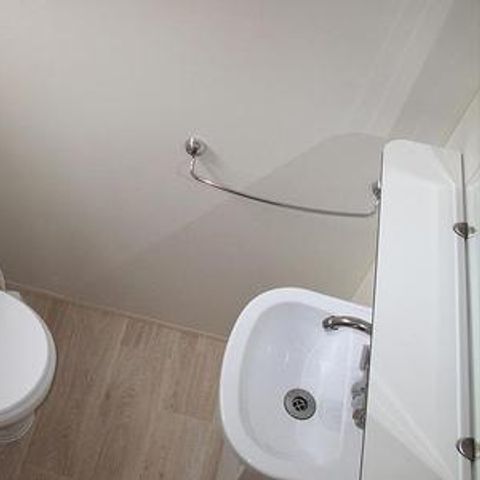 MOBILE HOME 5 people - Maple (dogs allowed)