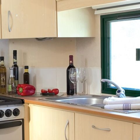 MOBILE HOME 6 people - Classic | 2 Bedrooms | 4/6 Pers. | Uncovered raised terrace