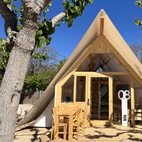 Canvas and wooden tent 4 persons - Glamping Kentia