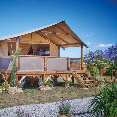 Lodge 4/5 persons - CONFORT - CARLADES 2bed - 32m2