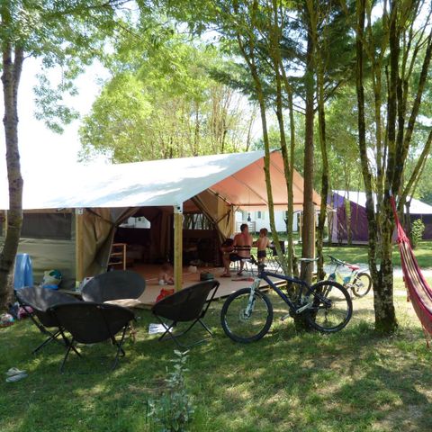 CANVAS AND WOOD TENT 5 people - NATURE COMFORT