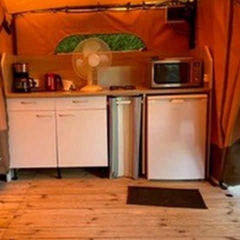 Tent 4 persons - VICTORIA - 2 rooms - no bathroom
