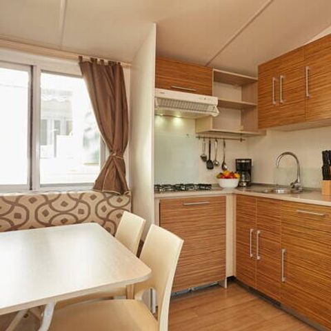 MOBILE HOME 4 people - Mobile-home | Classic | 2 Bedrooms | 4 Pers | Raised terrace | 2 bathrooms | Air conditioning | TV