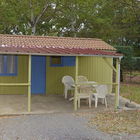 CHALET 4 people - without sanitary facilities