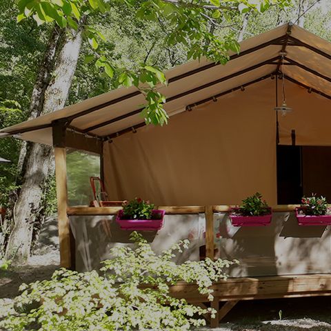 Canvas and wooden tent 5 persons - Victoria Lodge