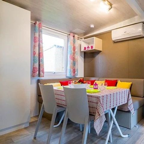 MOBILE HOME 6 people - Mobile-home | Comfort XL | 2 Bedrooms | 4/6 Pers. | Raised terrace | Air conditioning