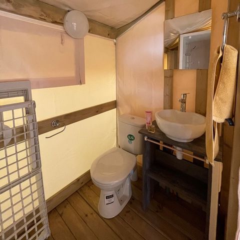 CANVAS AND WOOD TENT 5 people - FreeFlower Standard 30m² Lodge Tent (2 bedrooms) + Terrace, sleeps 5